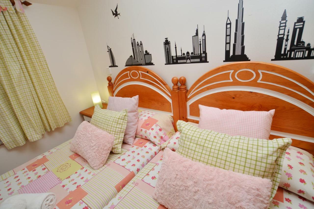 Apartamento de Pilar Arnuero Exterior foto